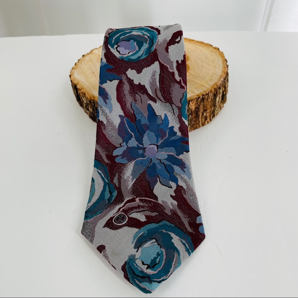 Halston III Abstract Floral Neck Tie